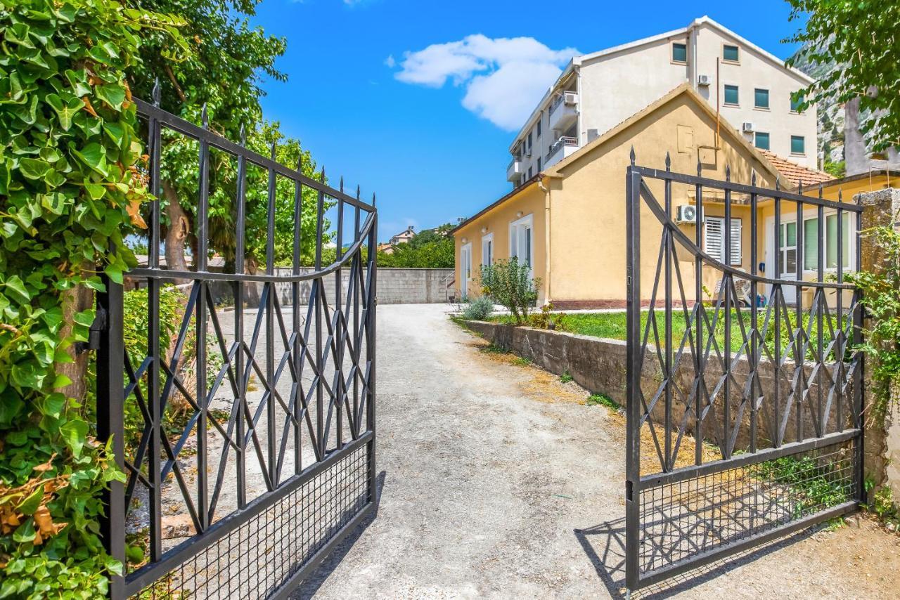Apartments Zeljka-Dobrota Kotor Luaran gambar
